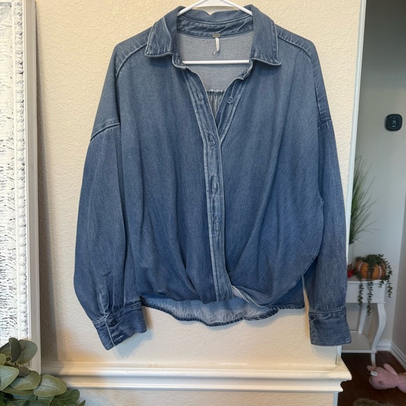 YFB Blue Denim Large top - Picture 13 of 13